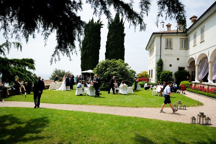 Parco del Cedro per eventi Ampi giardini per aperitivi